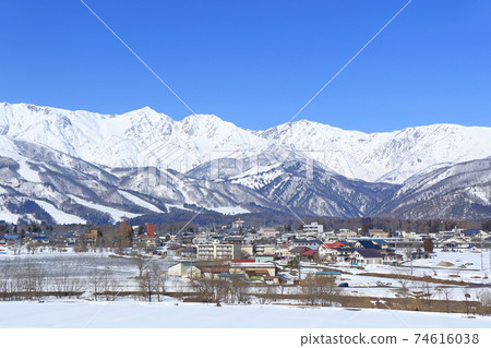 冬天的白馬，雪山的白山 74616038