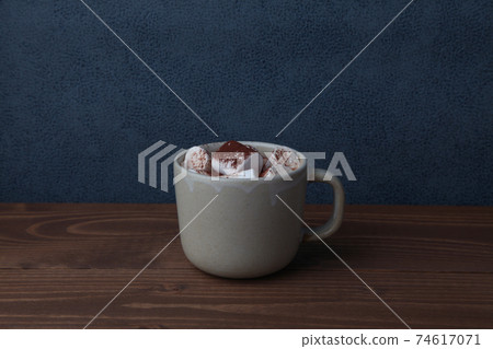 棉花糖熱巧克力可可木桌 74617071