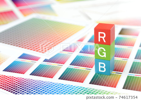 RGB字符塊和顏色表 74617354