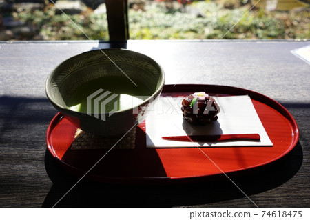 Matcha Japanese sweets 74618475