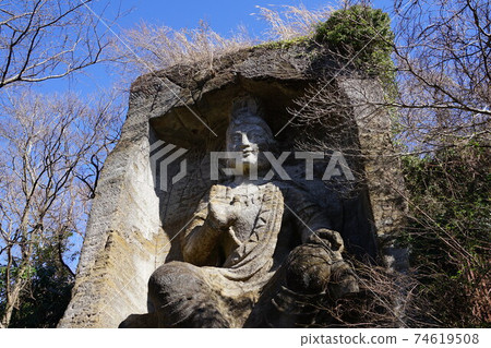 February Yokosuka 236 Mirokuma Cliff Buddha, Mt. Takatori 74619508