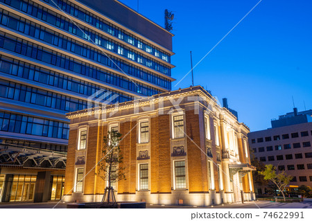 Miyazaki Prefectural Office Building No. 5 at Night_Miyazaki City, Miyazaki Prefecture Miyazaki Prefectural Office Building No. 5 at Night_Miyazaki City, Miyazaki Prefecture 74622991
