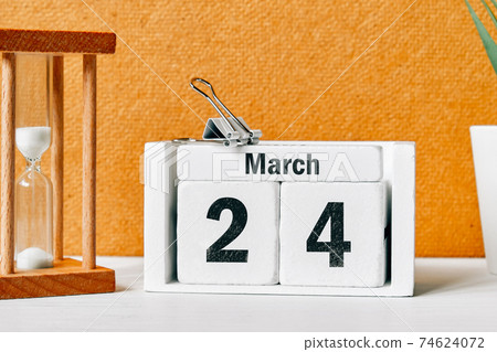 24 twenty fourth day of Spring month calendar march 74624072