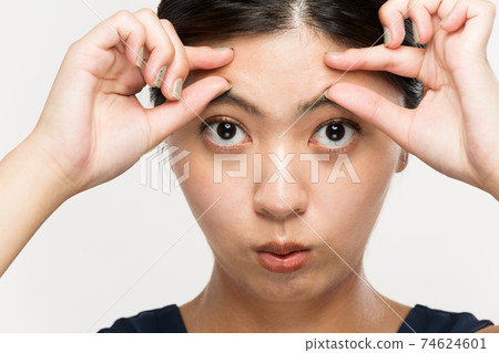 面部按摩 74624601