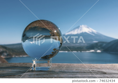Upside-down Mt. Fuji (Mt. Fuji, Lake Motosu) peeking through the crystal Upside-down Mt. Fuji (Mt. Fuji, Lake Motosu) peeking through the crystal 74632434