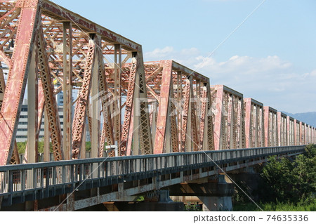 Akagawa Railway Bridge (Yodogawa Bridge) over the Yodo River 74635336