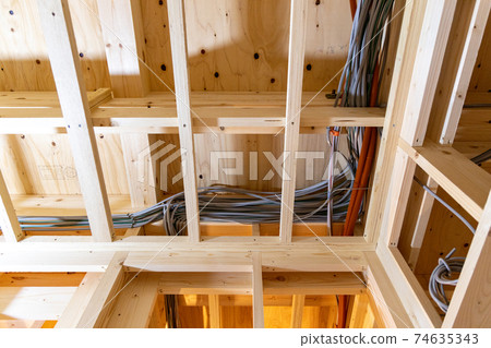 Site under construction of a new single-family home (electrical wiring) 74635343