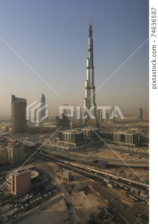 Burj Khalifa under construction in Dubai 74636587