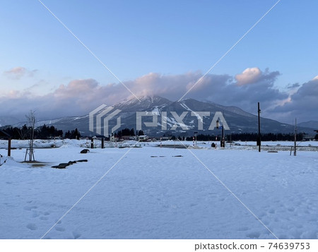 Mt. Bandai in winter in Fukushima prefecture in 2021 Mt. Bandai in winter in Fukushima prefecture in 2021 74639753