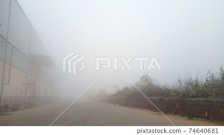 霧倉庫區,模糊的記憶 霧倉庫區,模糊的記憶 74640681