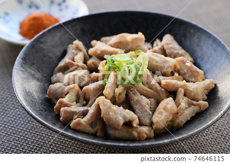 Horumonyaki (miso sauce) 74646115