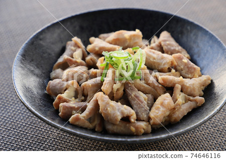 Horumonyaki (miso sauce) 74646116