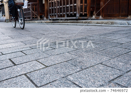 Photographed alleys in Higashiyama Ward and Nakagyo Ward, Kyoto City 74646972