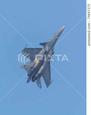 Royal Malaysian Air Force Sukhoi Su-30MKM High Rate Climb 74647375