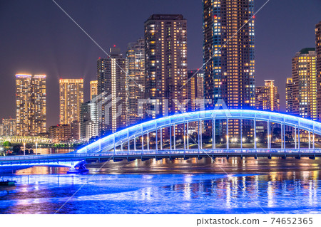 "Tokyo" Night view of tower apartment and Edaibashi 74652365