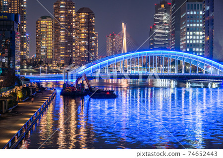 "Tokyo" Night view of tower apartment and Edaibashi "Tokyo" Night view of tower apartment and Edaibashi 74652443