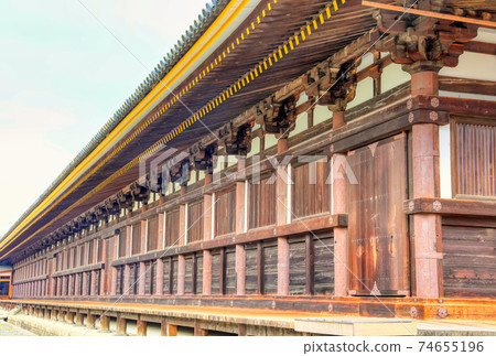 The main hall of Sanjusangendo, Kyoto The main hall of Sanjusangendo, Kyoto 74655196