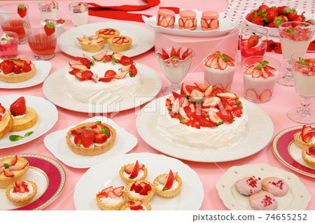 草莓酥餅和使用草莓的各種甜點 草莓酥餅和使用草莓的各種甜點 74655252