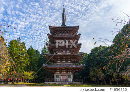 Five-storied pagoda of Daigoji 74656550