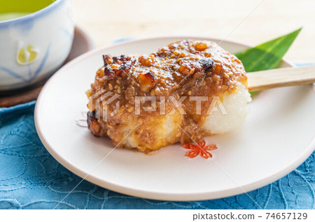 Nanshin specialty Gohei mochi 74657129