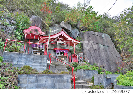 [Wolong Inari Shrine] Tama, Tamano City, Okayama Prefecture 74659877