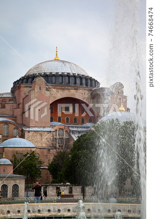 Hagia Sophia is a museum, historical basilica and mosque in Istanbul. It was built by the Byzantine Emperor Justinianus, for 532-537 in Istanbul. Photo shooting 14 june 2020 74668474