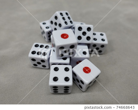 Dice (side-by-side version) Dice (side-by-side version) 74668643