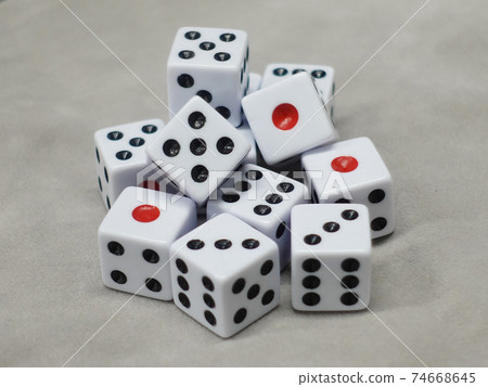 Dice (side-by-side version) 74668645