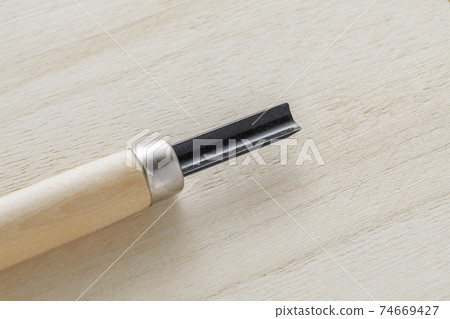 Sculpture sword round sword Sculpture sword round sword 74669427