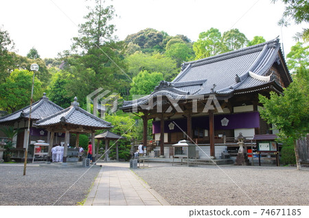 Enkoji Temple (Sukumo City, Kochi Prefecture) 74671185