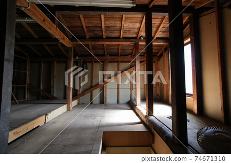 Unoccupied house old private house property of countryside share house candidate 74671310