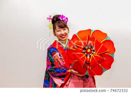 Ryuso women's national costume 74672332