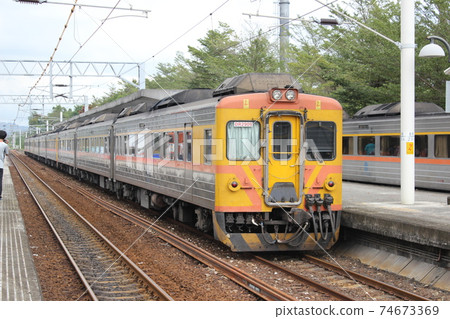 台灣鐵路 74673369