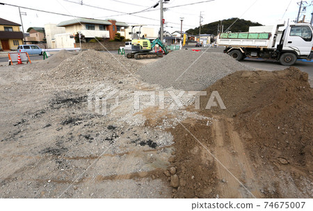 Road widening construction site 74675007