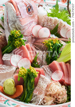 The appearance of the sea bream 74679507