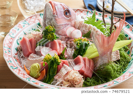 The appearance of the sea bream 74679521