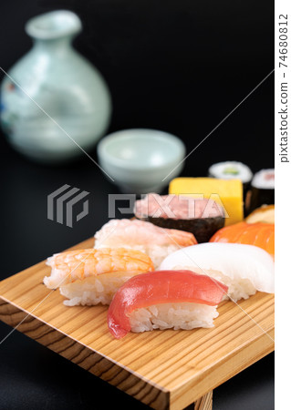 Super sushi and liquor Super sushi and liquor 74680812
