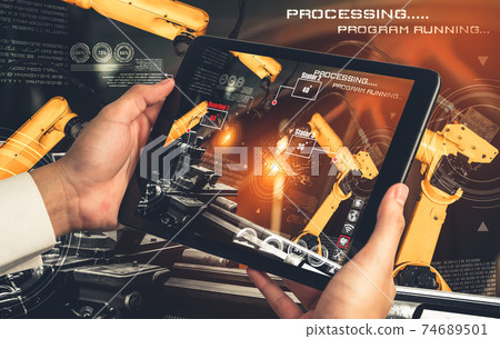 Engineer controls robotic arms by augmented reality industry technology Engineer controls robotic arms by augmented reality industry technology 74689501