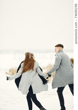 Winter snow couple love story 74690296