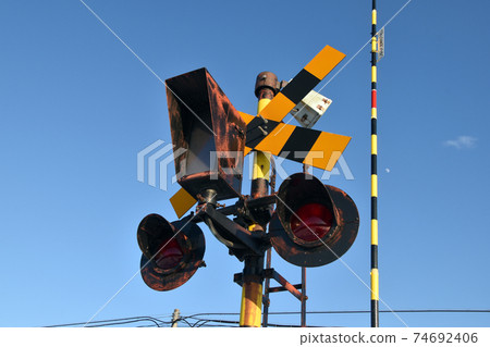 Breaker 74692406