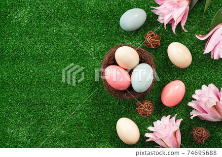 復活節 彩蛋 草 鳥巢 百合 百合花 草地 草坪 Easter egg lily イースターエッグ 復活節 彩蛋 草 鳥巢 百合 百合花 草地 草坪 Easter egg lily イースターエッグ 74695688