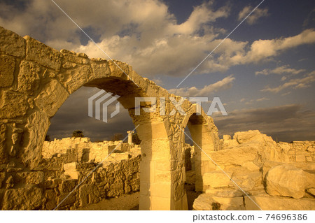 CYPRUS KOURION ROMAN RUINS CYPRUS KOURION ROMAN RUINS 74696386