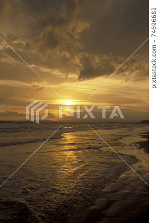 CYPRUS LARNAKA BEACH CYPRUS LARNAKA BEACH 74696681