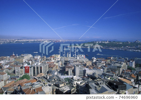 TURKEY ISTANBUL BOSPORUS TURKEY ISTANBUL BOSPORUS 74696960