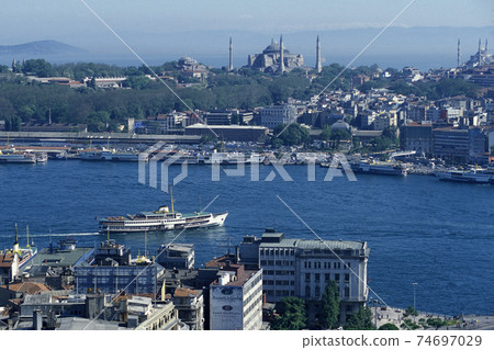 TURKEY ISTANBUL BOSPORUS TURKEY ISTANBUL BOSPORUS 74697029