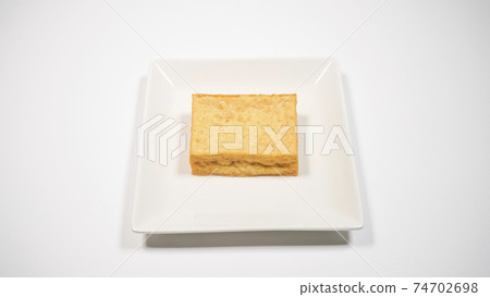 Atsuage white background Atsuage white background 74702698