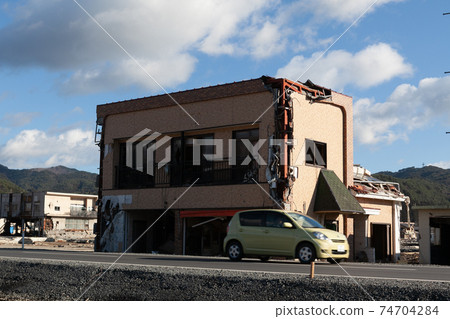 Photograph of a building damaged by the Great East Japan Earthquake taken on December 10, 2011 Kesencho, Rikuzentakata City, Iwate Prefecture 74704284