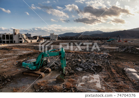 Photograph of a city damaged by the Great East Japan Earthquake Taken on December 10, 2011 Kesencho, Rikuzentakata City, Iwate Prefecture 74704376