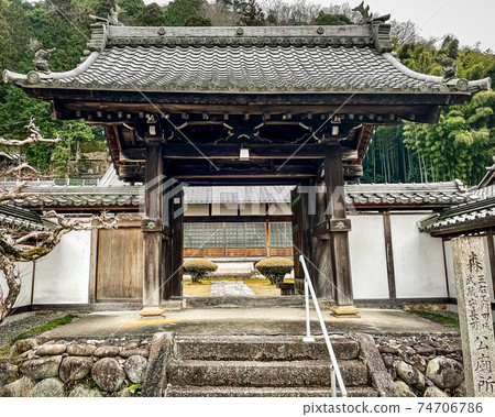 岐阜縣可兒市金山嘉城寺三門 74706786