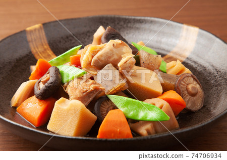 水煮擰緊 水煮擰緊 74706934